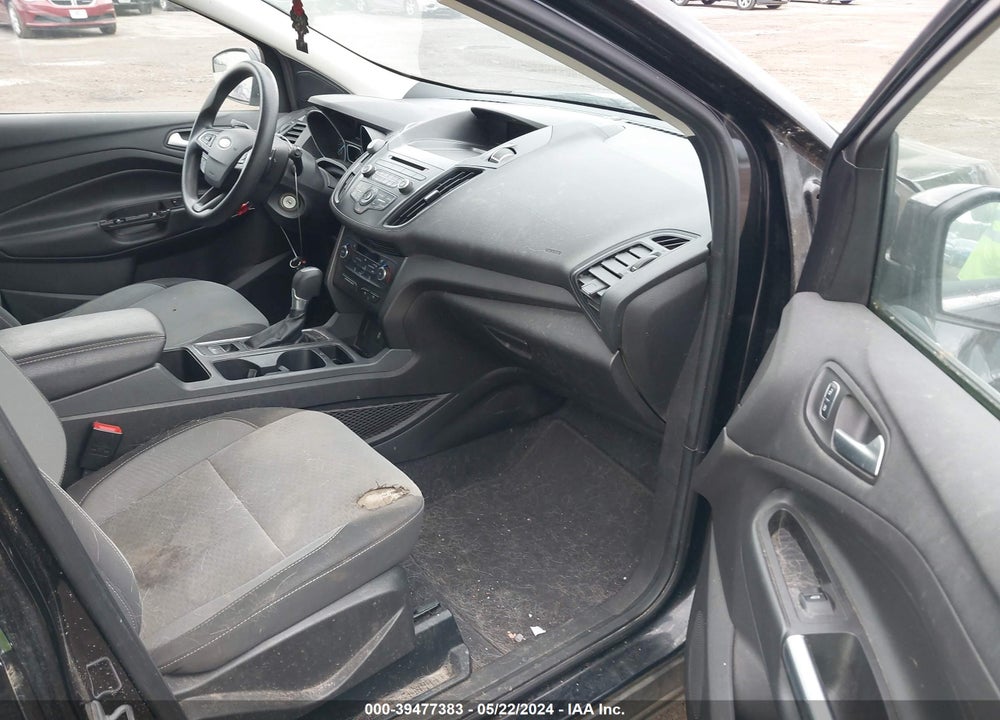 2017 FORD ESCAPE SE VIN: 1FMCU9G9XHUC03424