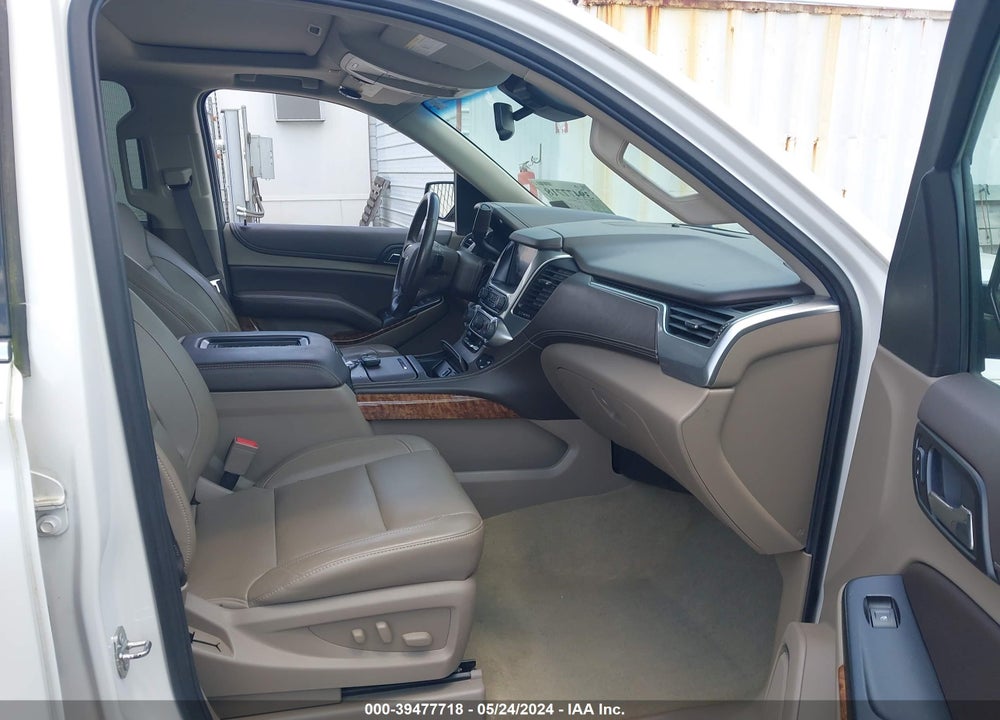 2017 CHEVROLET SUBURBAN PREMIER VIN: 1GNSKJKC6HR285236