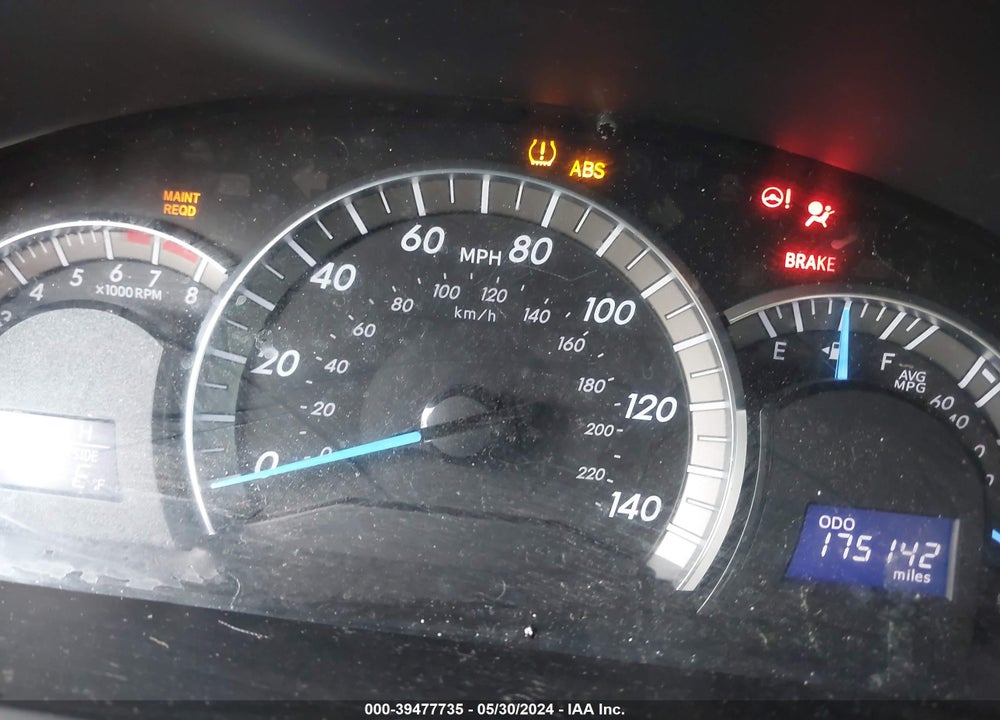 2014 TOYOTA CAMRY SE VIN: 4T1BF1FK1EU759631
