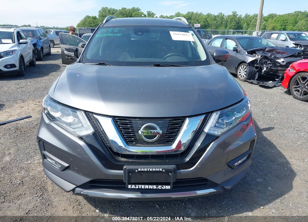 2017 NISSAN ROGUE SL VIN: 5N1AT2MV4HC888321