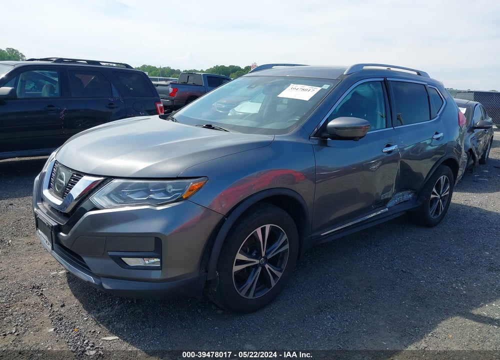2017 NISSAN ROGUE SL VIN: 5N1AT2MV4HC888321