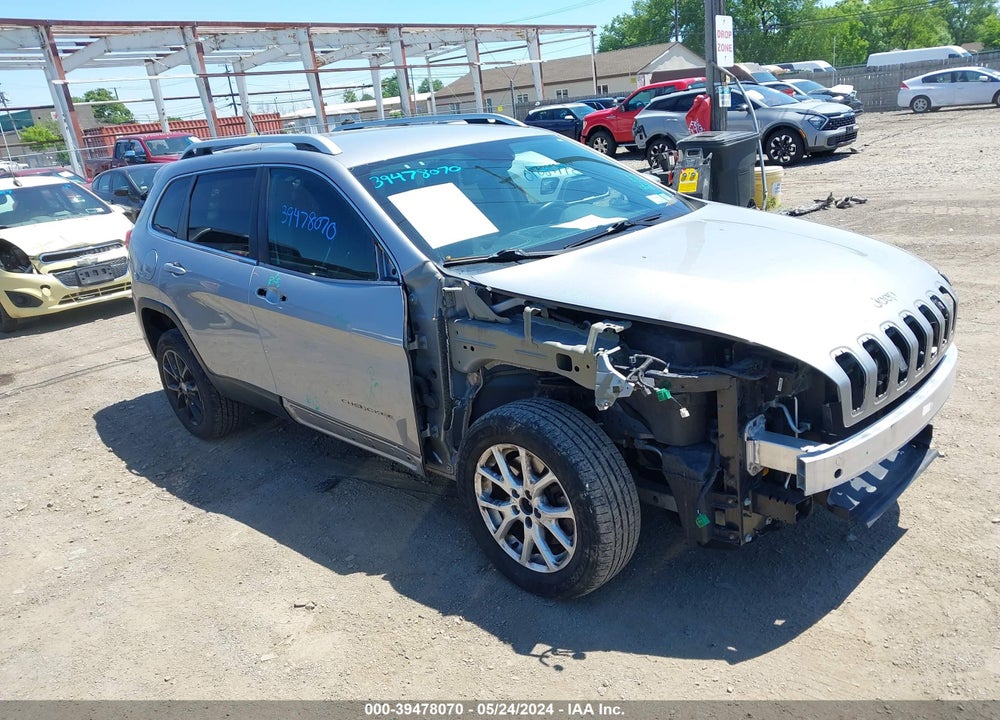 2015 JEEP CHEROKEE LATITUDE VIN: 1C4PJLCB3FW530902