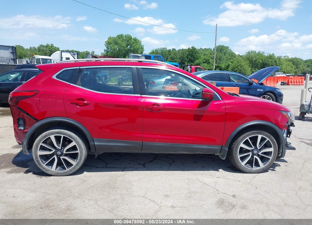 2018 NISSAN ROGUE SPORT SL VIN: JN1BJ1CP9JW101432