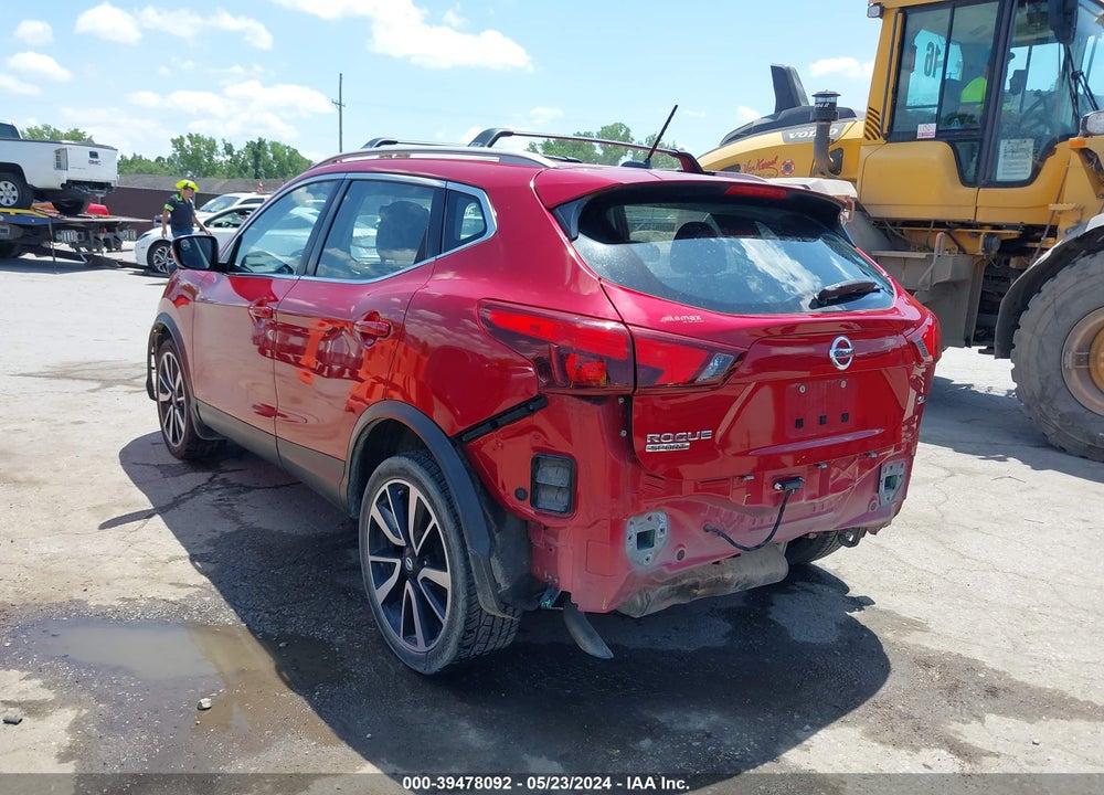 2018 NISSAN ROGUE SPORT SL VIN: JN1BJ1CP9JW101432