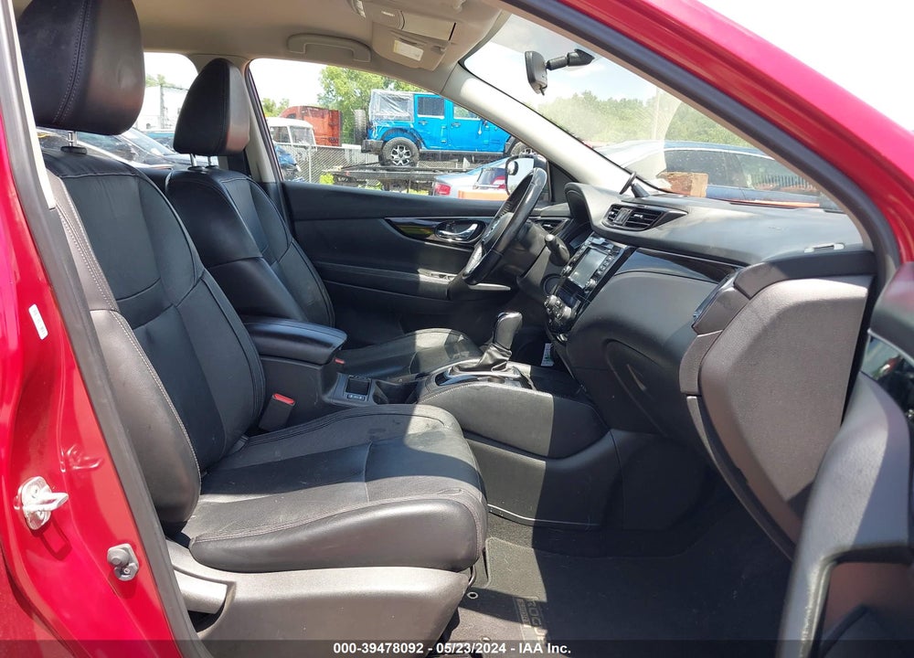 2018 NISSAN ROGUE SPORT SL VIN: JN1BJ1CP9JW101432