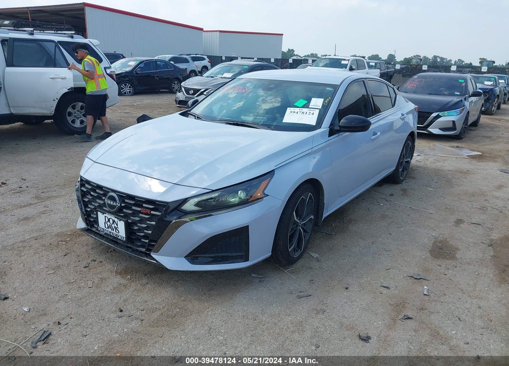 2024 NISSAN ALTIMA SR FWD VIN: 1N4BL4CV9RN322043