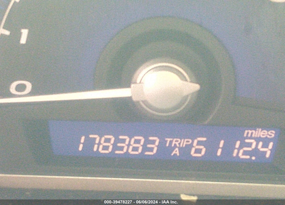 2010 HONDA CIVIC LX VIN: 2HGFA1F5XAH314351