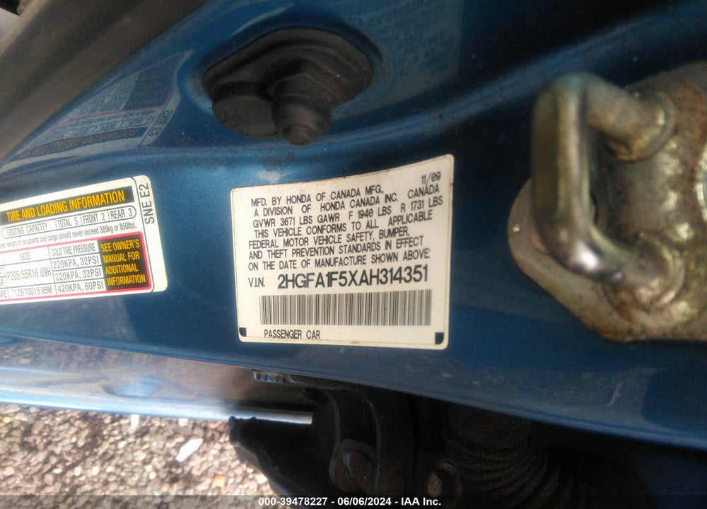 2010 HONDA CIVIC LX VIN: 2HGFA1F5XAH314351