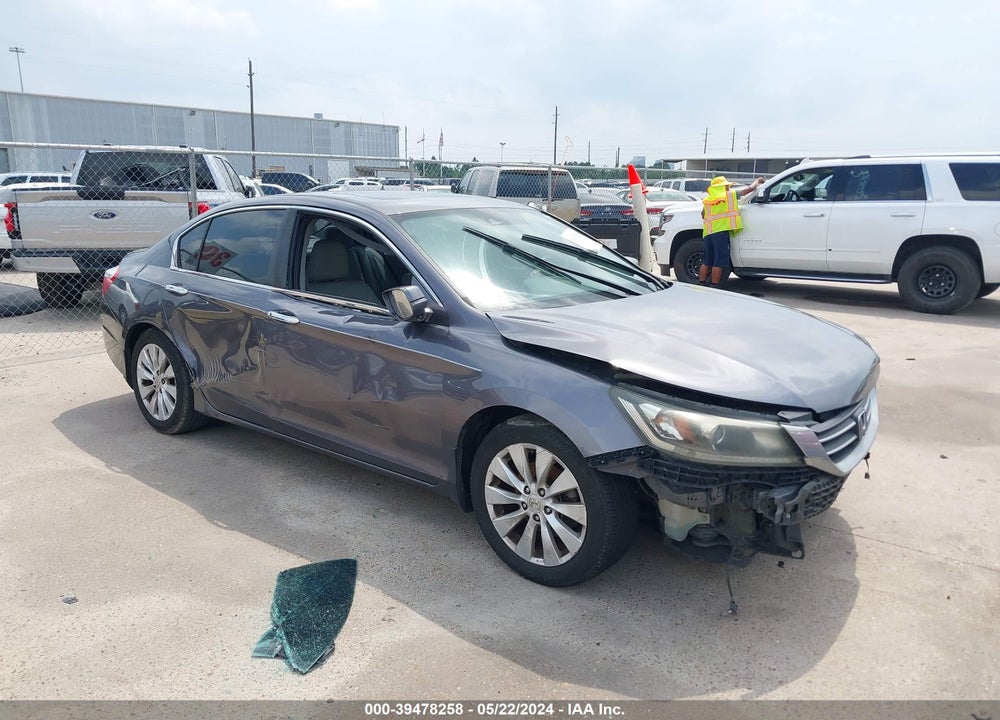 2015 HONDA ACCORD EX-L VIN: 1HGCR2F82FA012215
