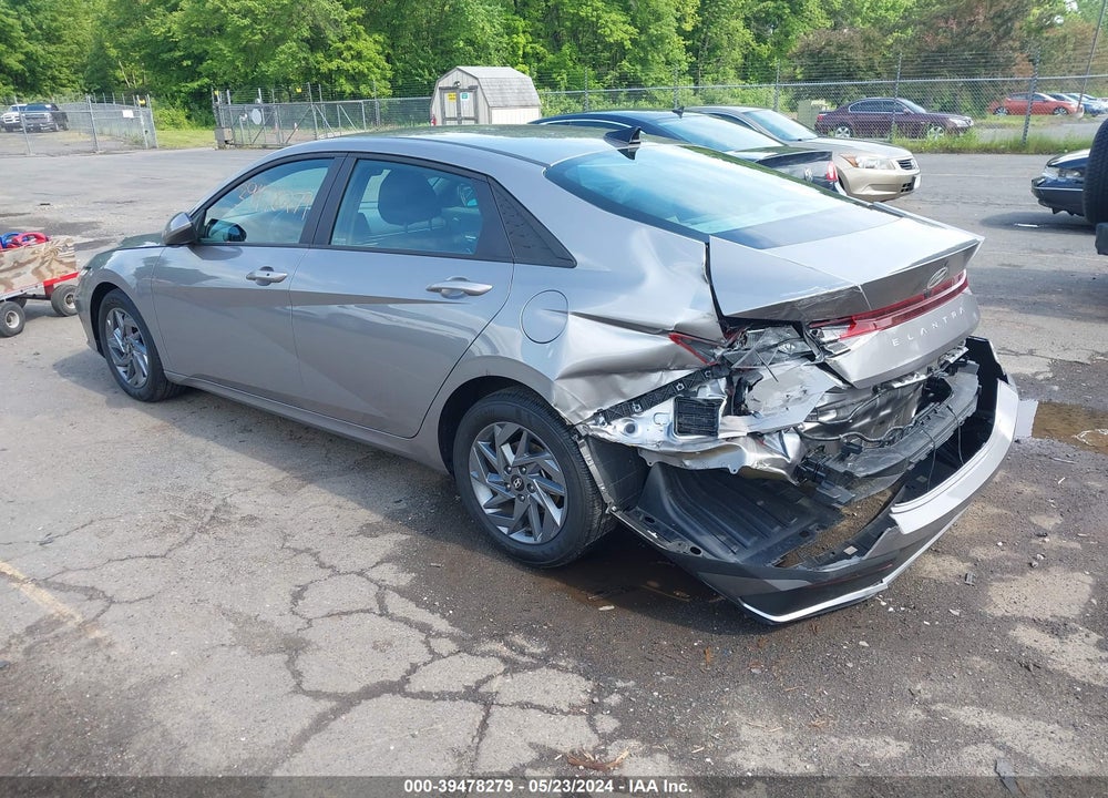 2024 HYUNDAI ELANTRA SEL VIN: KMHLM4DG9RU653427