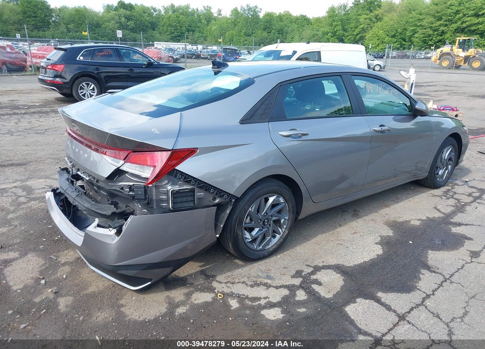 2024 HYUNDAI ELANTRA SEL VIN: KMHLM4DG9RU653427