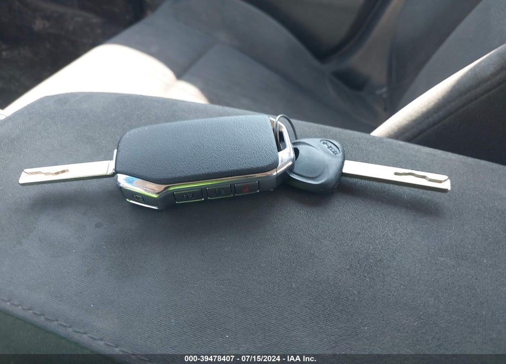 2019 KIA FORTE LXS VIN: 3KPF24AD2KE135455
