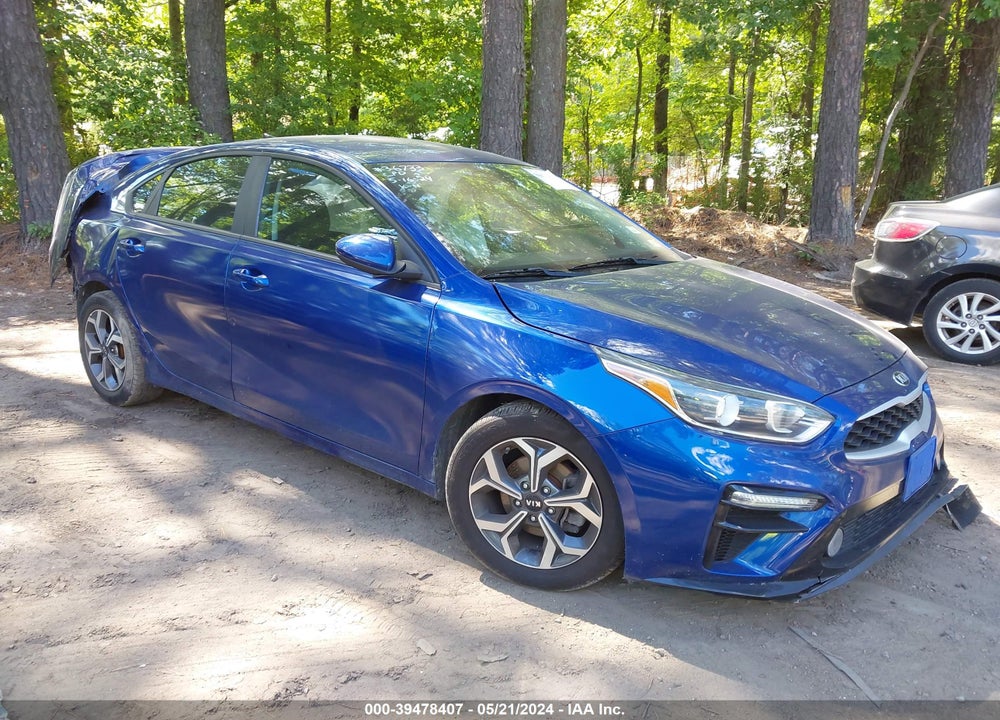 2019 KIA FORTE LXS VIN: 3KPF24AD2KE135455