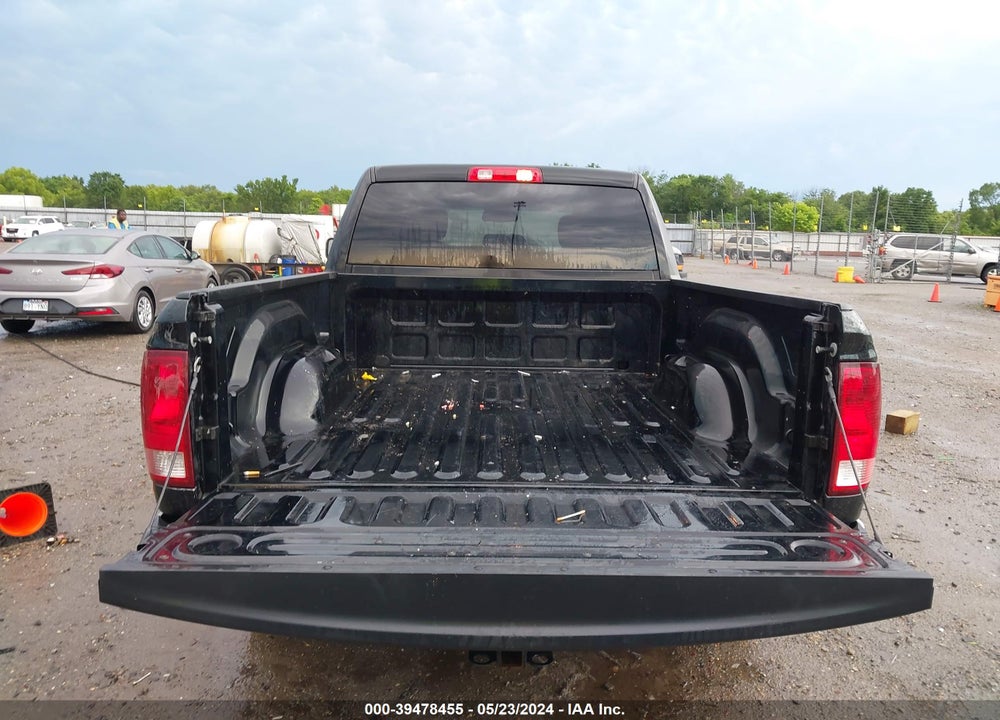 2019 RAM 1500 CLASSIC TRADESMAN QUAD CAB 4X2 6'4 BOX VIN: 1C6RR6FG3KS674856