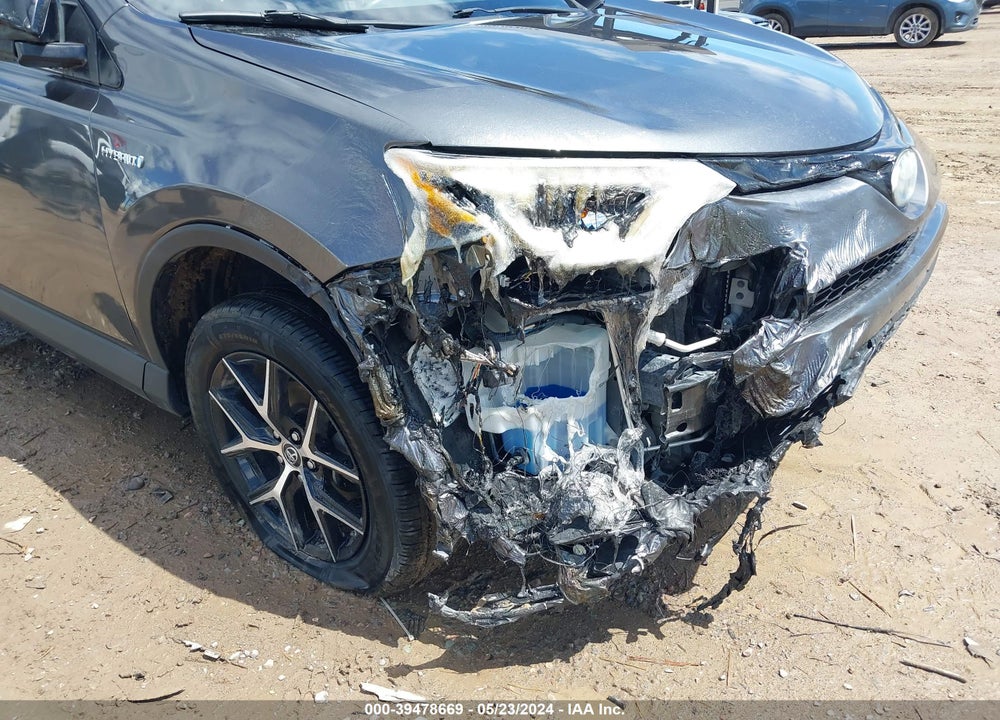 2017 TOYOTA RAV4 HYBRID SE VIN: JTMJJREV3HD132409