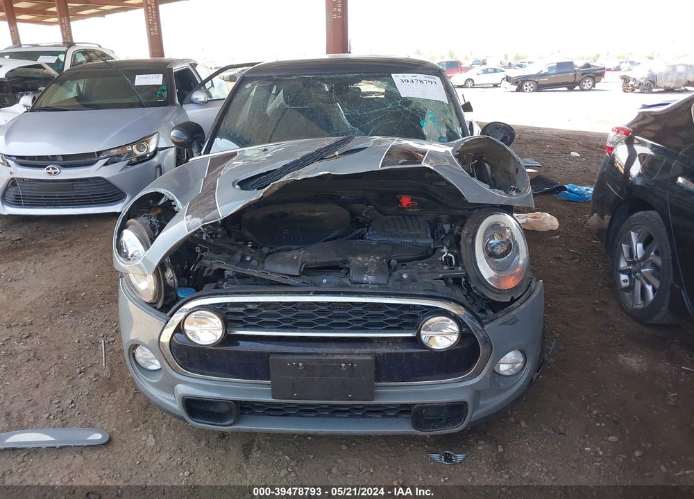 2016 MINI HARDTOP COOPER S VIN: WMWXP7C51G3B33966