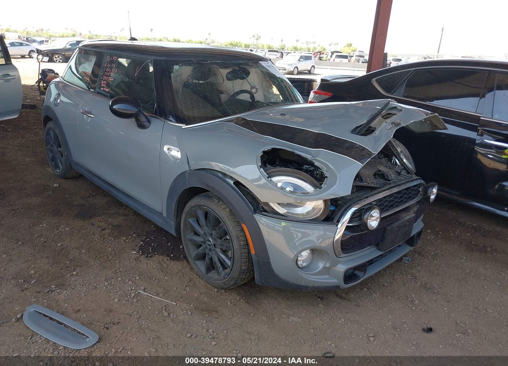 2016 MINI HARDTOP COOPER S VIN: WMWXP7C51G3B33966