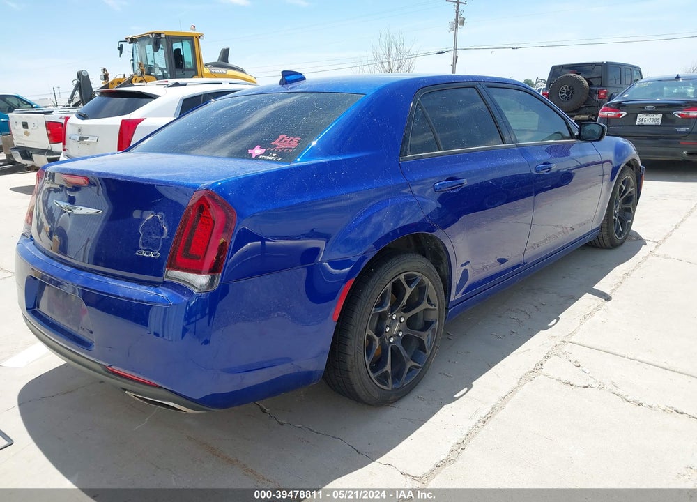 2019 CHRYSLER 300 TOURING VIN: 2C3CCAAG3KH614355
