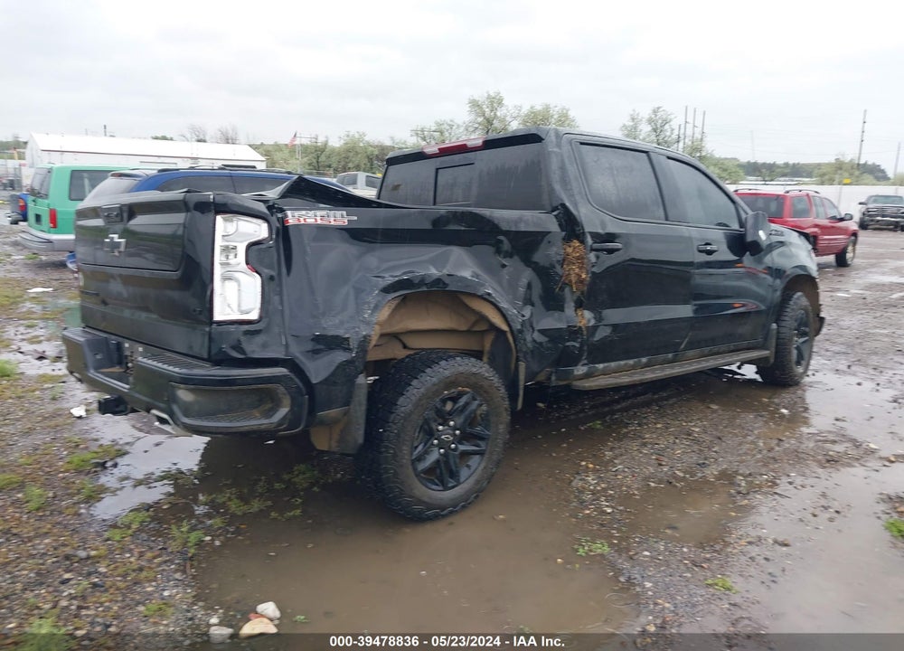 2024 CHEVROLET SILVERADO 1500 4WD SHORT BED LT TRAIL BOSS VIN: 3GCUDFE87RG181243