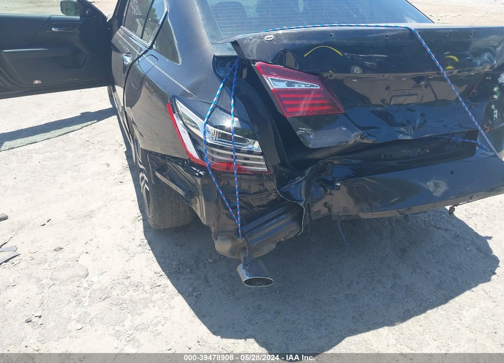 2016 HONDA ACCORD VIN: 1HGCR3F90GA035444
