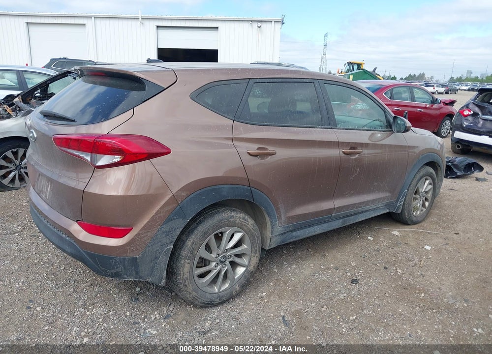 2016 HYUNDAI TUCSON SE VIN: KM8J23A46GU206391