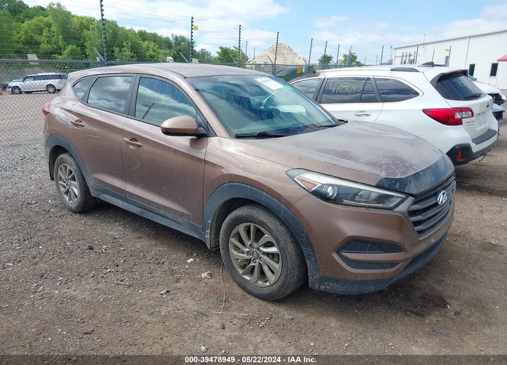 2016 HYUNDAI TUCSON SE VIN: KM8J23A46GU206391