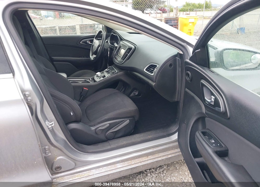 2015 CHRYSLER 200 LIMITED VIN: 1C3CCCABXFN626645