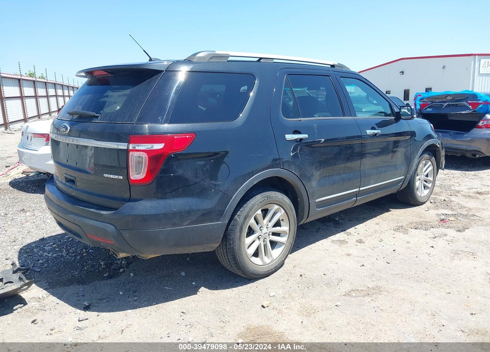 2013 FORD EXPLORER XLT VIN: 1FM5K7D89DGC85217