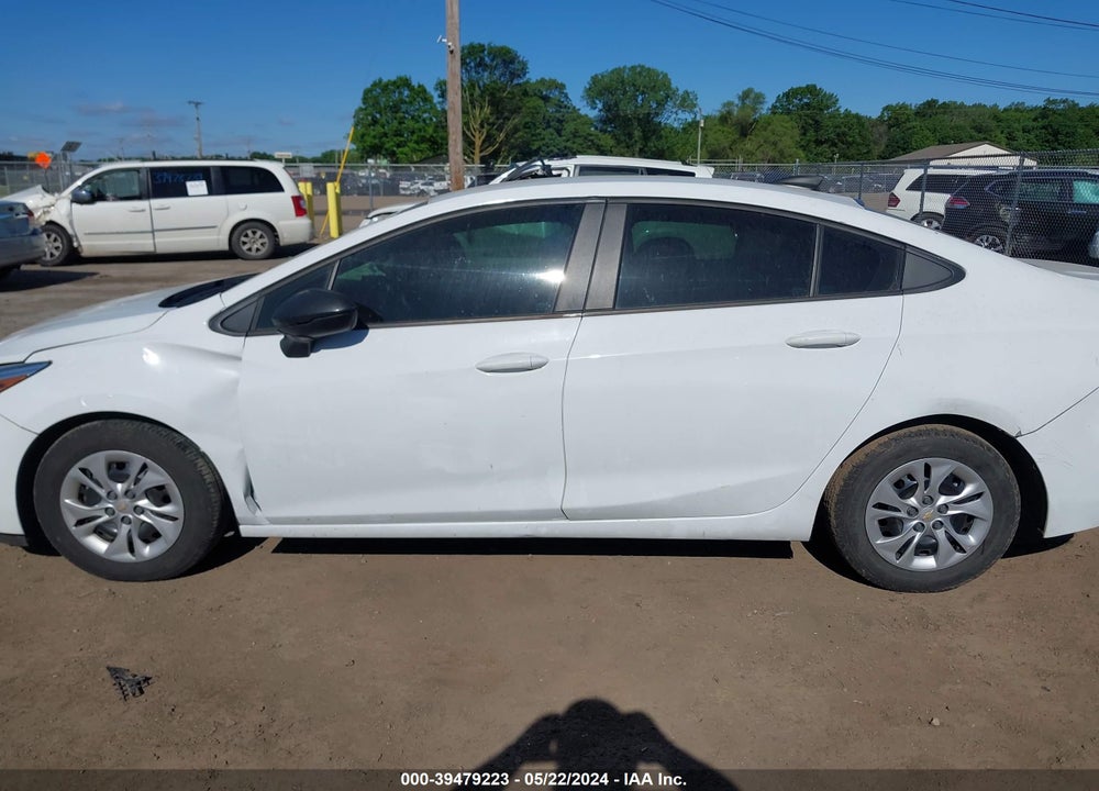 2019 CHEVROLET CRUZE CVT (FLEET ORDERS ONLY) VIN: 1G1BJ5SMXK7103917