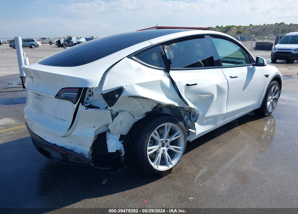 2021 TESLA MODEL Y LONG RANGE DUAL MOTOR ALL-WHEEL DRIVE VIN: 5YJYGDEE5MF299857