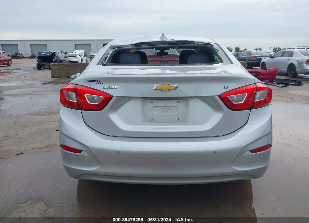 2019 CHEVROLET CRUZE LT VIN: 1G1BE5SM3K7142949