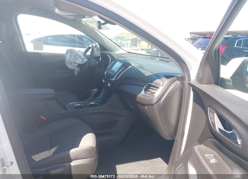 2018 CHEVROLET EQUINOX LT VIN: 2GNAXJEV8J6259104