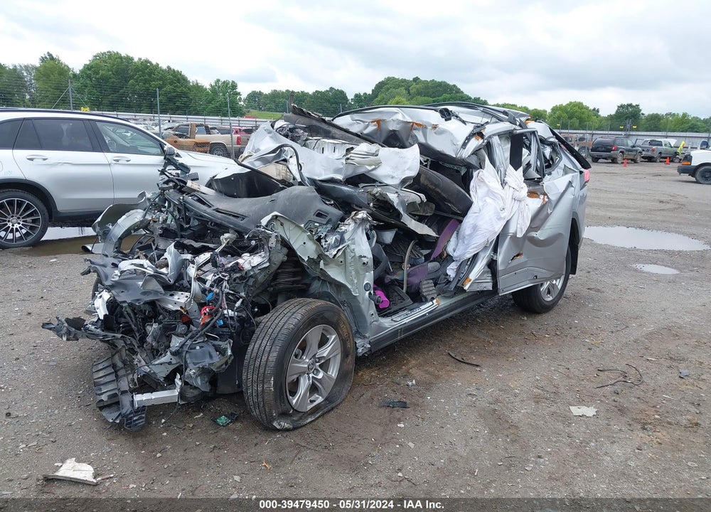 2022 TOYOTA RAV4 VIN: 2T3W1RFV3NC207369