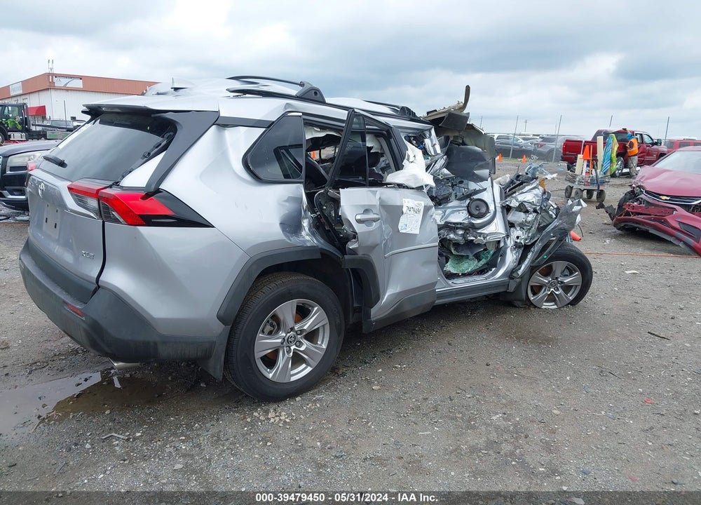 2022 TOYOTA RAV4 VIN: 2T3W1RFV3NC207369
