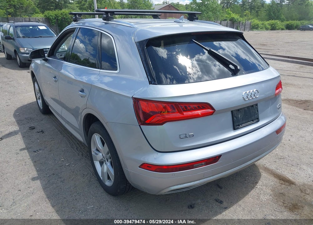2018 AUDI Q5 VIN: WA1BNAFY9J2104001