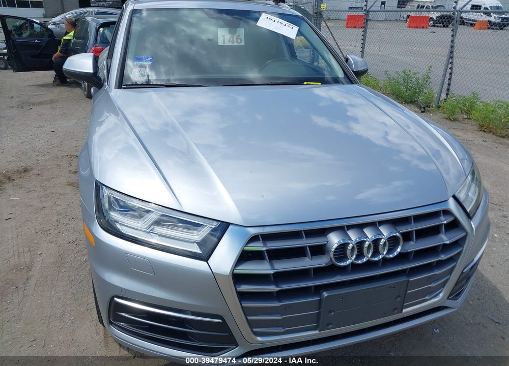 2018 AUDI Q5 VIN: WA1BNAFY9J2104001