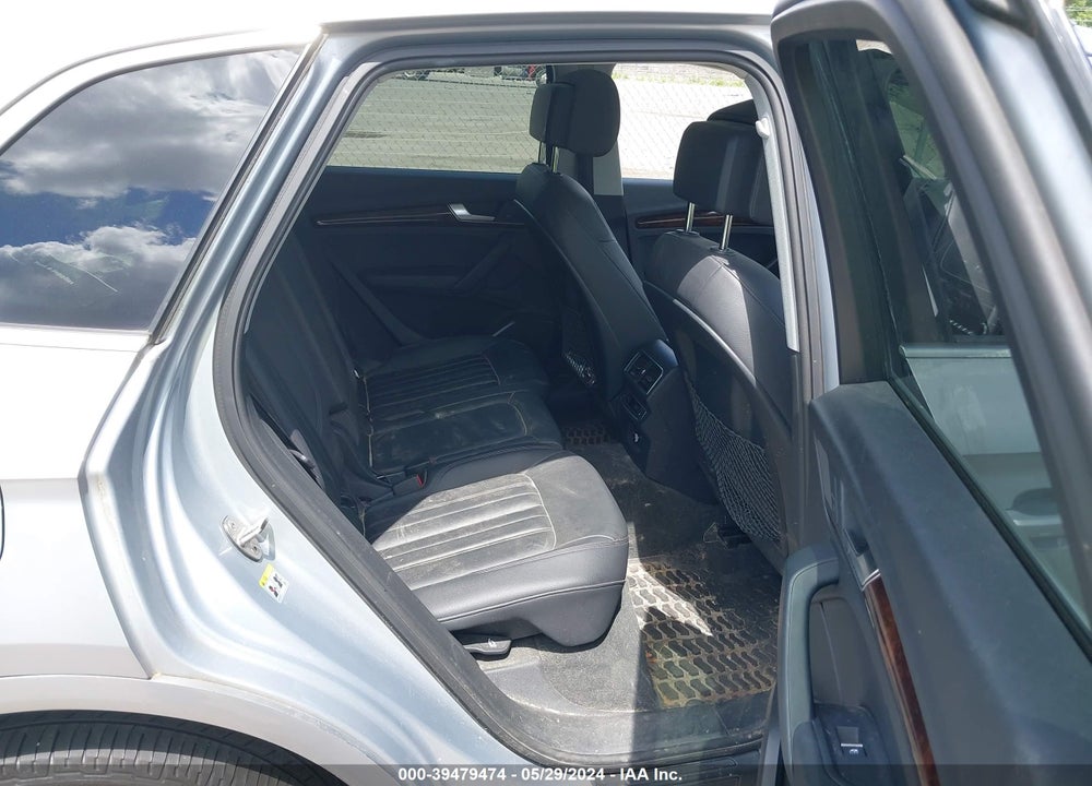 2018 AUDI Q5 VIN: WA1BNAFY9J2104001