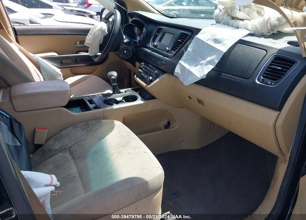 2018 KIA SEDONA LX VIN: KNDMB5C12J6365758
