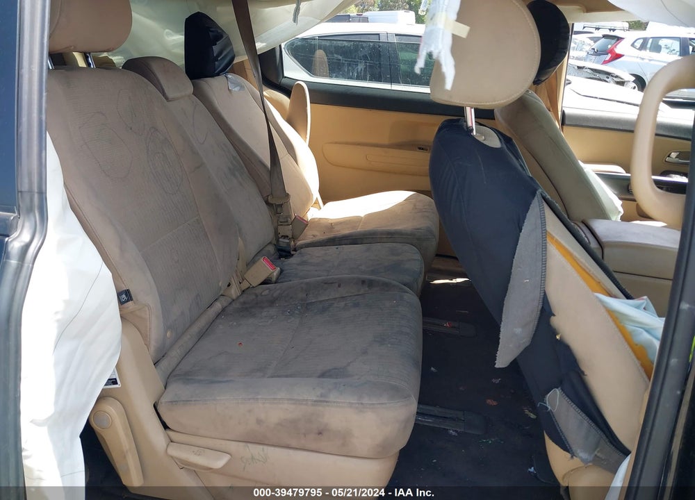 2018 KIA SEDONA LX VIN: KNDMB5C12J6365758