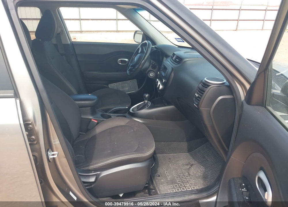 2016 KIA SOUL VIN: KNDJN2A26G7293373
