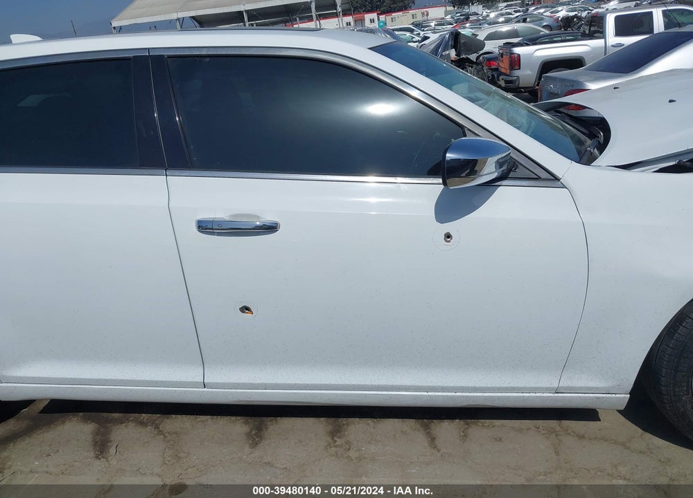 2020 CHRYSLER 300 LIMITED VIN: 2C3CCAEG8LH115496