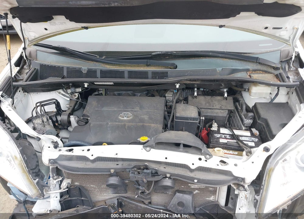 2013 TOYOTA SIENNA XLE 7 PASSENGER VIN: 5TDDK3DC8DS059687