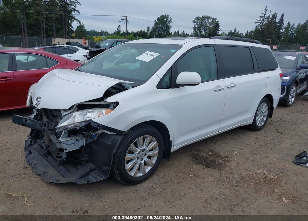 2013 TOYOTA SIENNA XLE 7 PASSENGER VIN: 5TDDK3DC8DS059687
