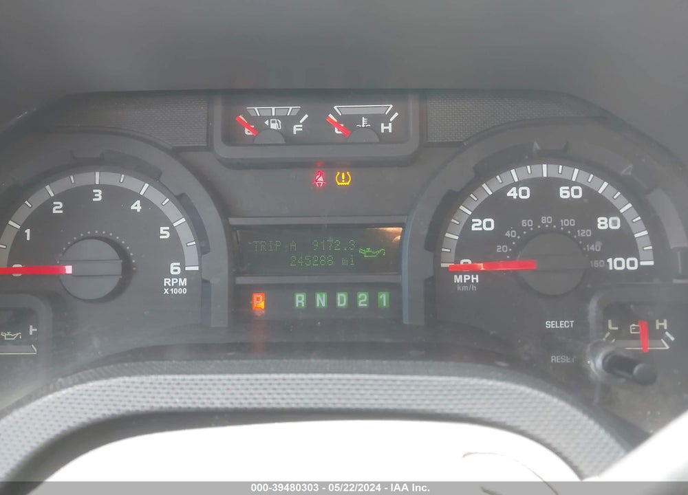 2013 FORD E-350 SUPER DUTY XLT VIN: 1FBNE3BL1DDA19742
