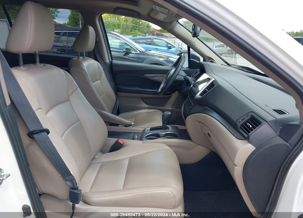 2018 HONDA PILOT EX-L VIN: 5FNYF6H5XJB060293