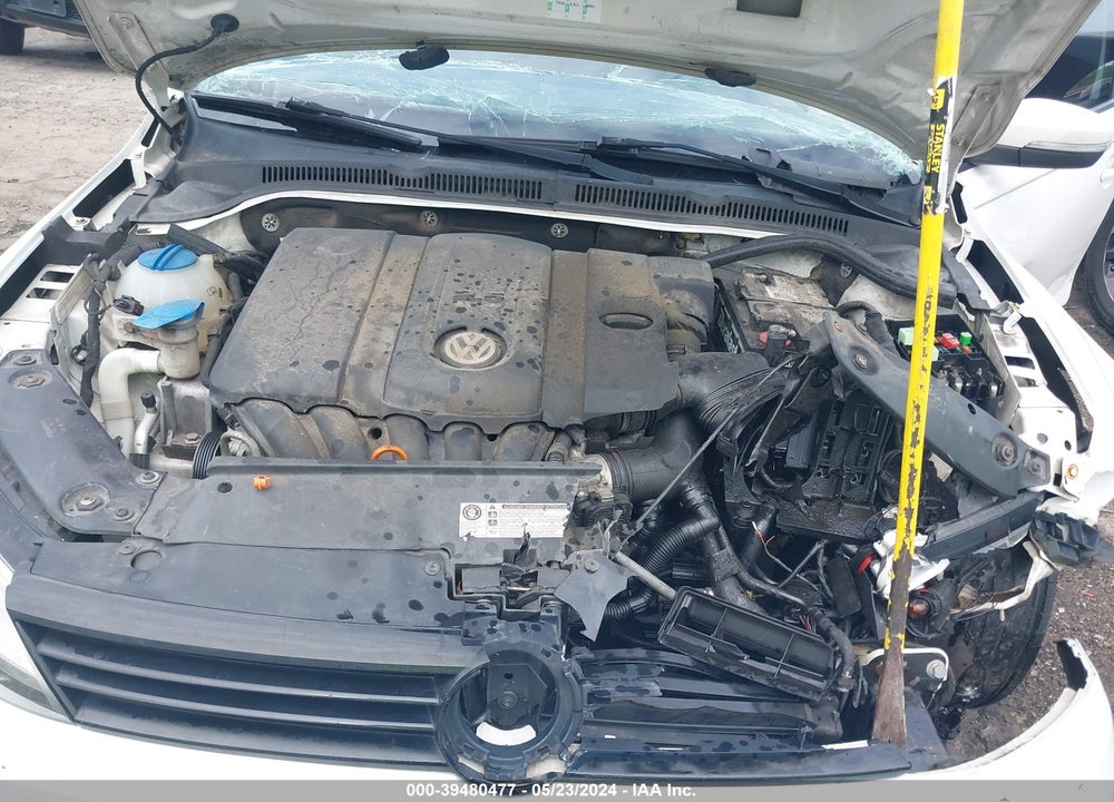 2012 VOLKSWAGEN JETTA 2.5L SE VIN: 3VWDP7AJ5CM332995