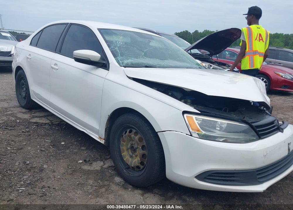 2012 VOLKSWAGEN JETTA 2.5L SE VIN: 3VWDP7AJ5CM332995
