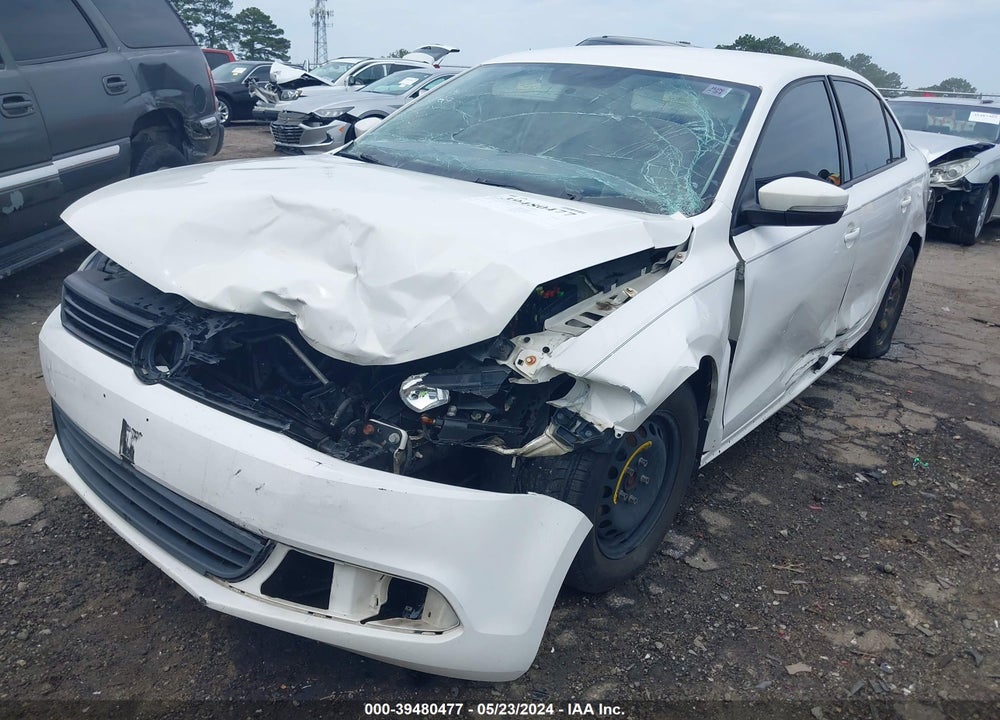 2012 VOLKSWAGEN JETTA 2.5L SE VIN: 3VWDP7AJ5CM332995