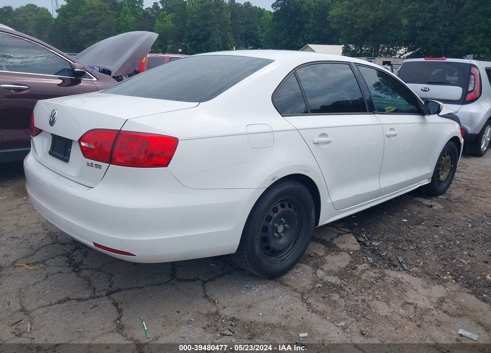 2012 VOLKSWAGEN JETTA 2.5L SE VIN: 3VWDP7AJ5CM332995