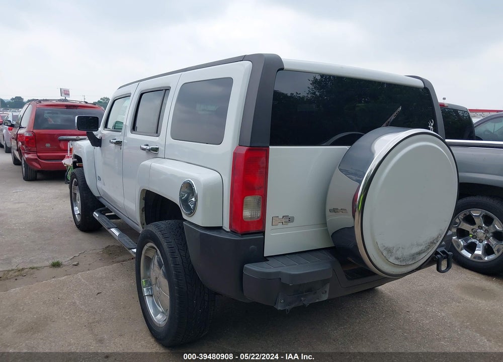 2007 HUMMER H3 SUV VIN: 5GTDN13E278166640